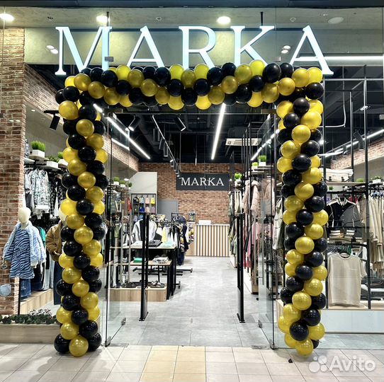 Требуется продавец - консультант