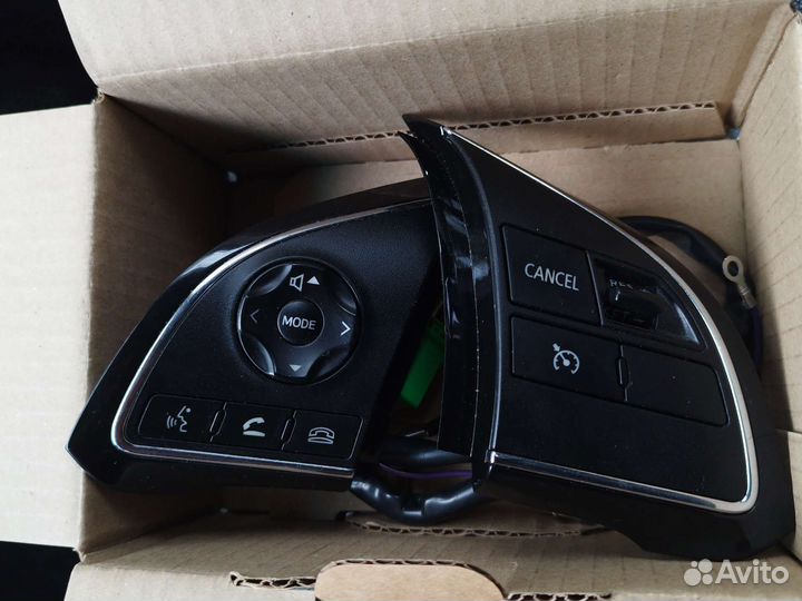 Кнопки руля Outlander 3