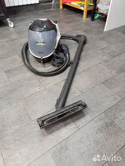 Паровой пылесос Karcher