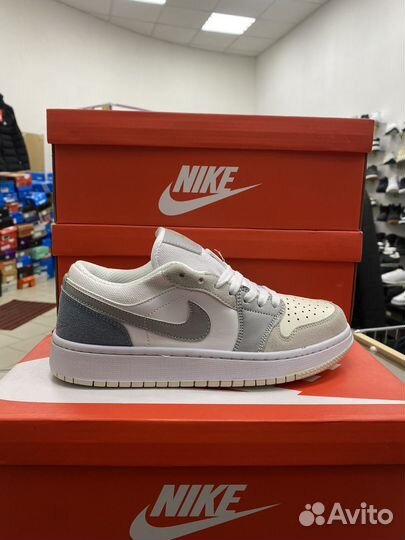 Кроссовки Nike Air jordan 1 low