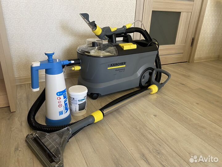 Пылесос для химчистки в aрeндy Karcher Puzzi 10/1