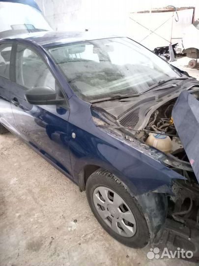 Skoda rapid 1 зеркало левое правое