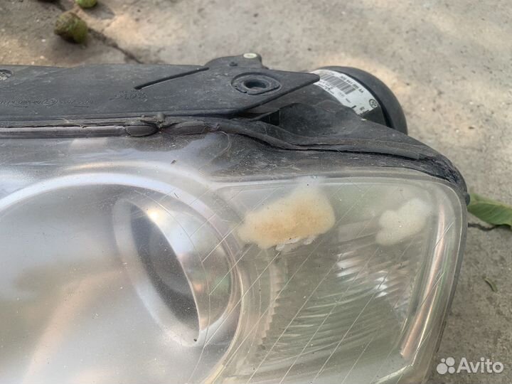 Галогеновые фары Passat B6