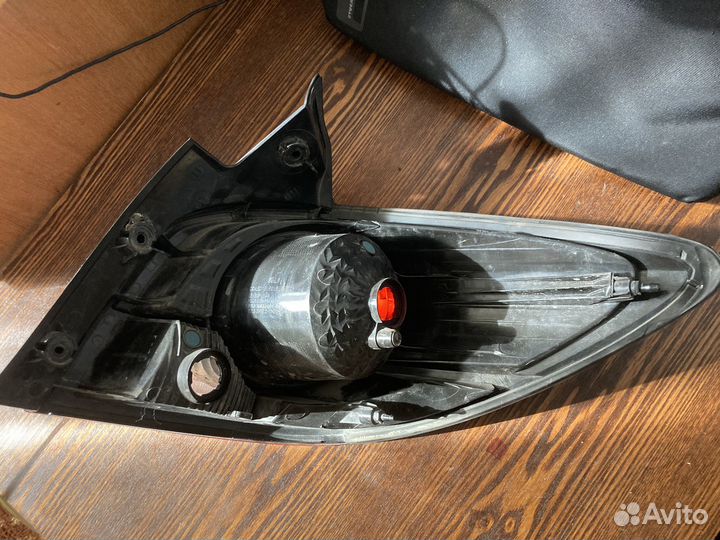 Задний левый фонарь Chevrolet Cruze HB оригинал