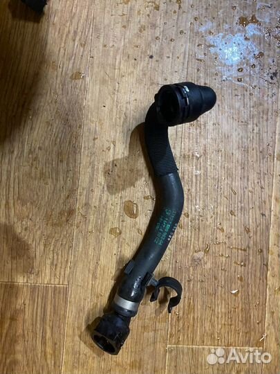 Патрубок охлаждения BMW F10