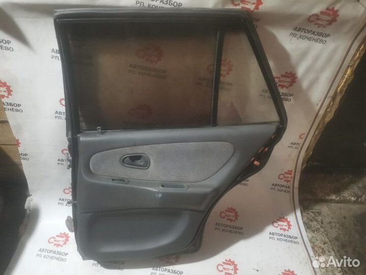 Дверь боковая задняя правая Mitsubishi Libero 4G93