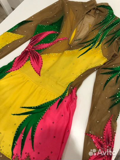 Купальник для художественной гимнастики