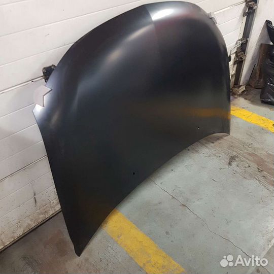 Капот Mitsubishi Outander XL дорестайл