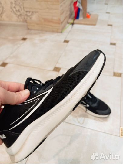 Кроссовки fila 38 р