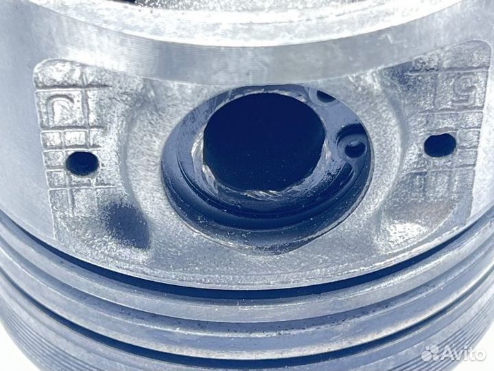 Поршень Nissan Avenir VSW10 CD20 1995