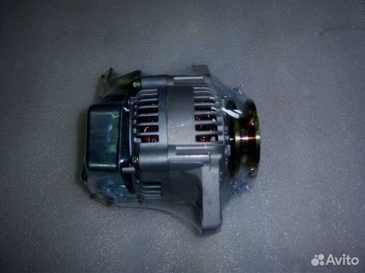 Генератор isuzu C240