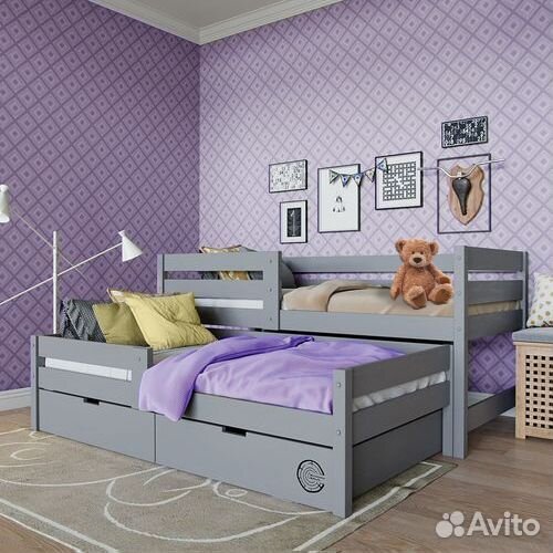 Кроватка из натурального дерева софа высокий борт