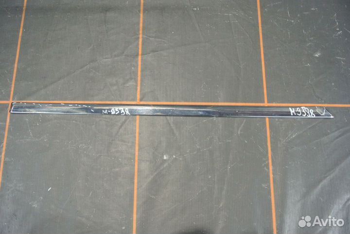 Молдинг двери -Volkswagen Jetta 6