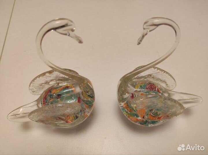 Стеклянные статуэтки