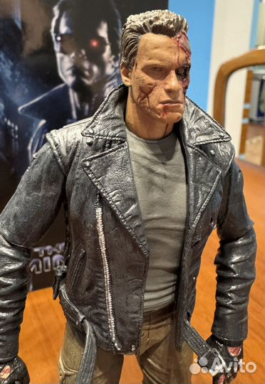 Терминатор фигурка (neca)