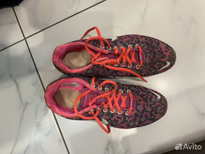 Кроссовки nike женские