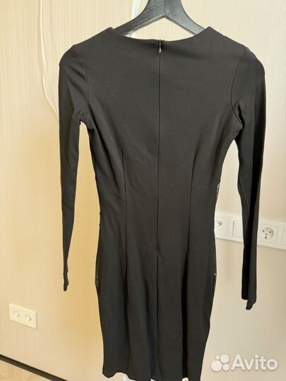 Платье трикотажное с кожаными вставками