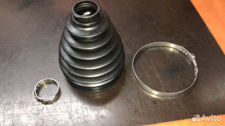 Пыльник привода Hilux