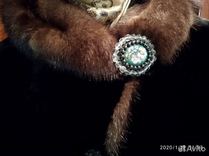 Брошь к шубке