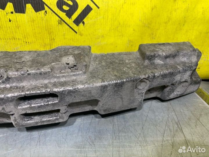 Наполнитель переднего бампера Opel Zafira C