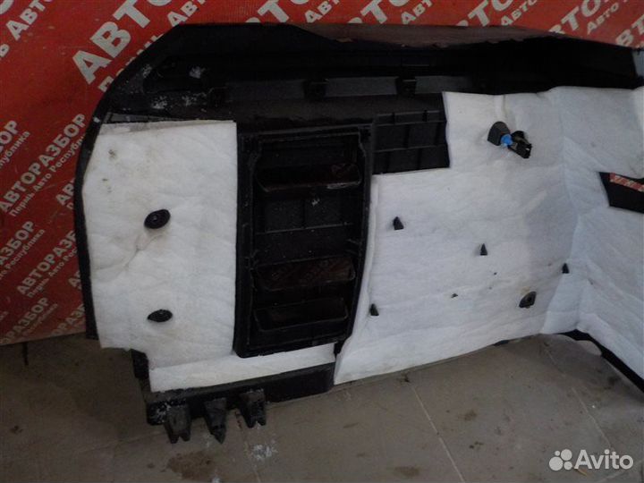 Обшивка багажника задняя правая LADA X-Ray 21129