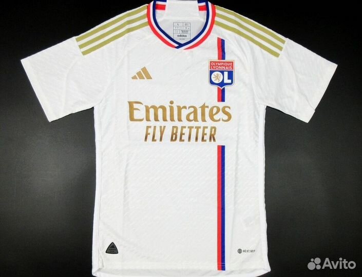 Форма Олимпик Лион