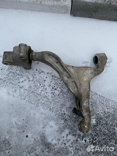 Рычаг нижний правый передний Q50 infiniti