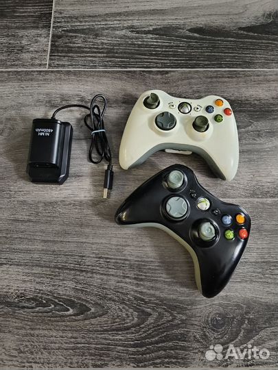 Игровая приставка Xbox 360