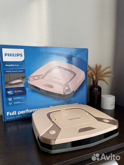 Робот пылесос philips