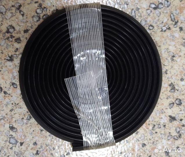 Виниловая вставка на листогиб Tapco