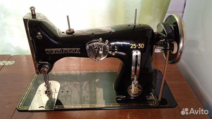Швейная машина textima