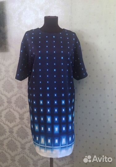 Платье из итальянской ткани Прада 44 - 46 р