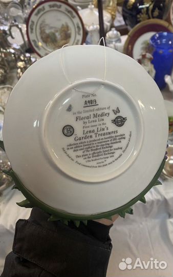 Объемная настенная тарелка «Цветочное Попурри»