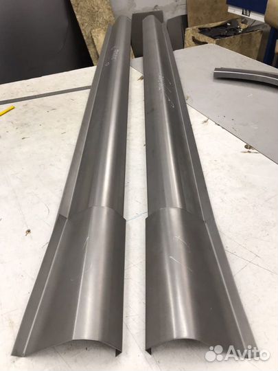 Toyota Carina E ремкомплект порога правый