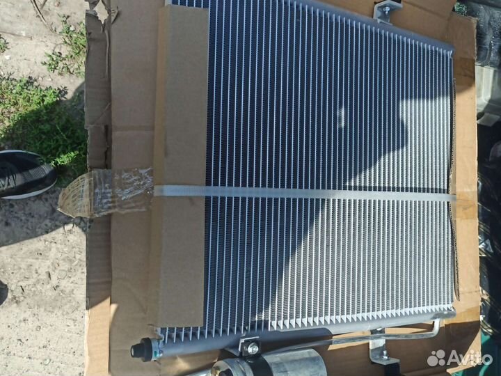 Радиатор кондиционера Митсубиси l200 Паджеро sport