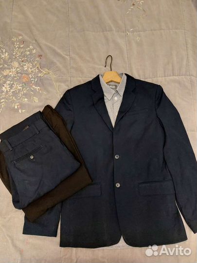 Костюм школьный HM 170 размер, доп.брюки и рубашка