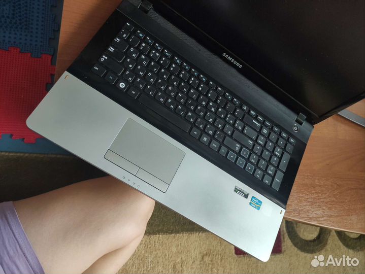 Samsung NP300E7A