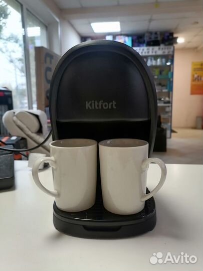 Кофеварка KitFort KT-7188-3 (черно-желтый)