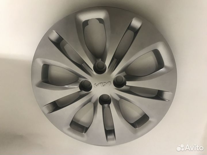 Колпак колеса стального диска 15