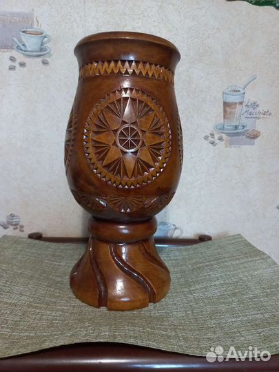 Ваза деревянная