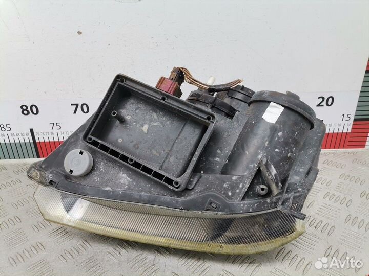 Фара передняя для Opel Meriva A 93175365