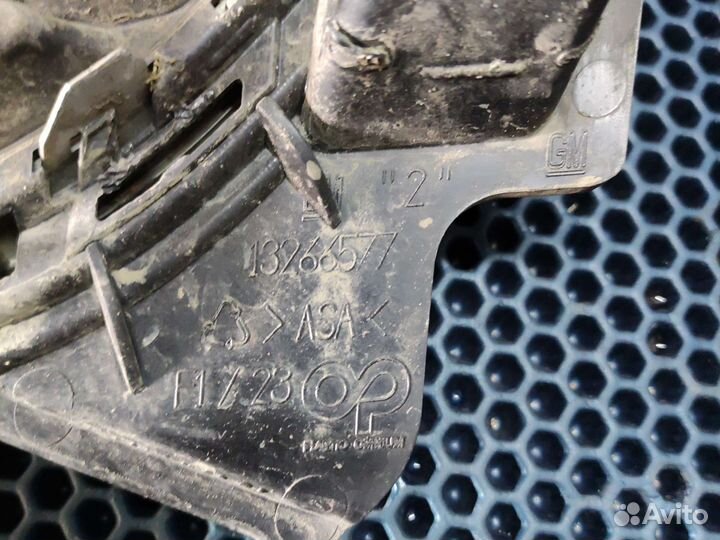 Решётка радиатора opel astra j