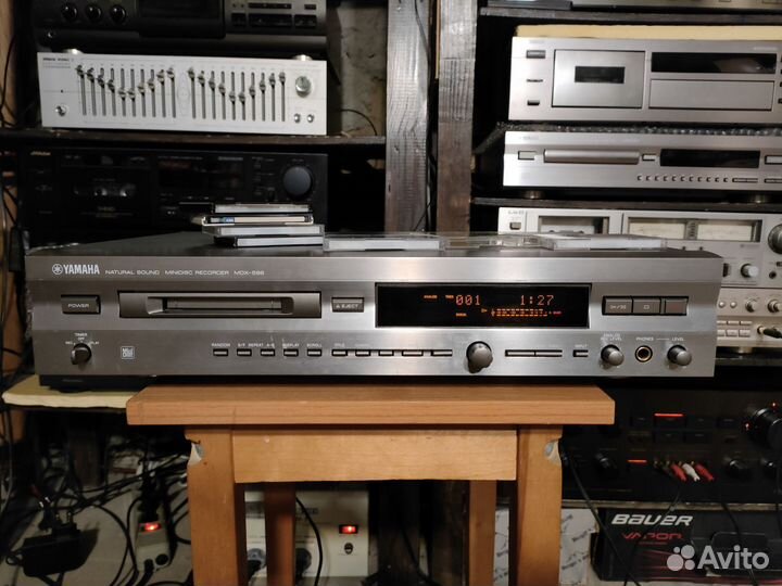 Усилитель Yamaha AX 596 и стойка к нему