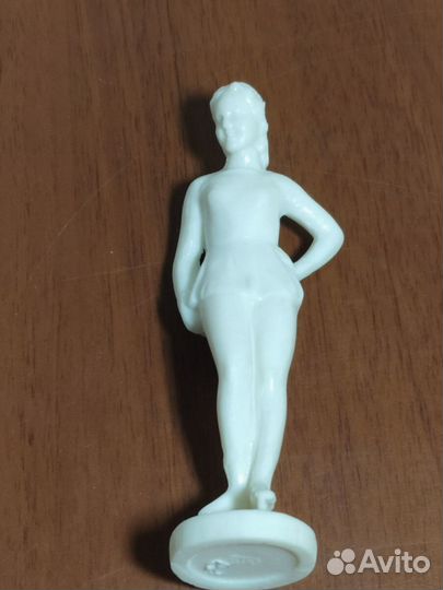 Статуэтка Фигуристка СССР колкий пластик