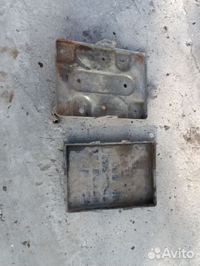 Площадка под аккумулятор Лада калина