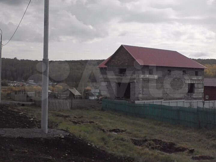 Коттедж 360 м² на участке 12 сот.