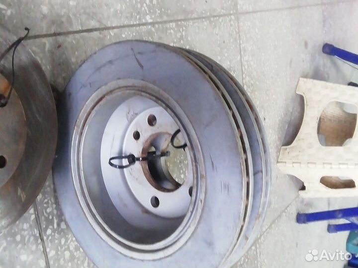 Задние тормозные Диски на Multivan Touareg