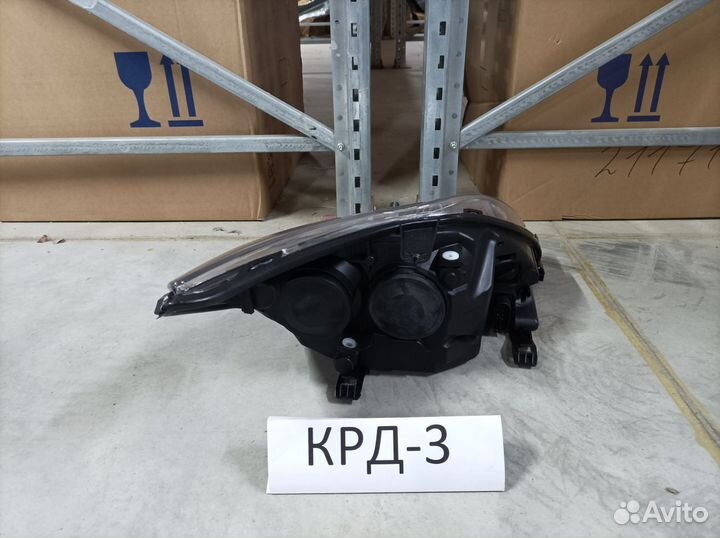 Фара левая Ford Focus 2 2004-2011