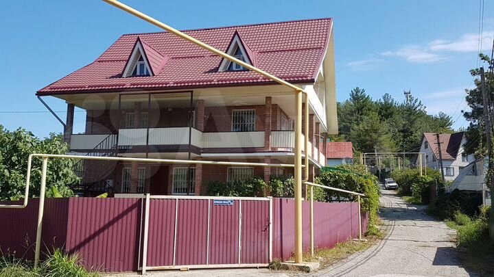 Дом 170 м² на участке 6,2 сот.