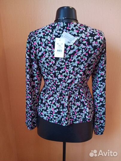 Блуза новая 40-46 р-р вискоза